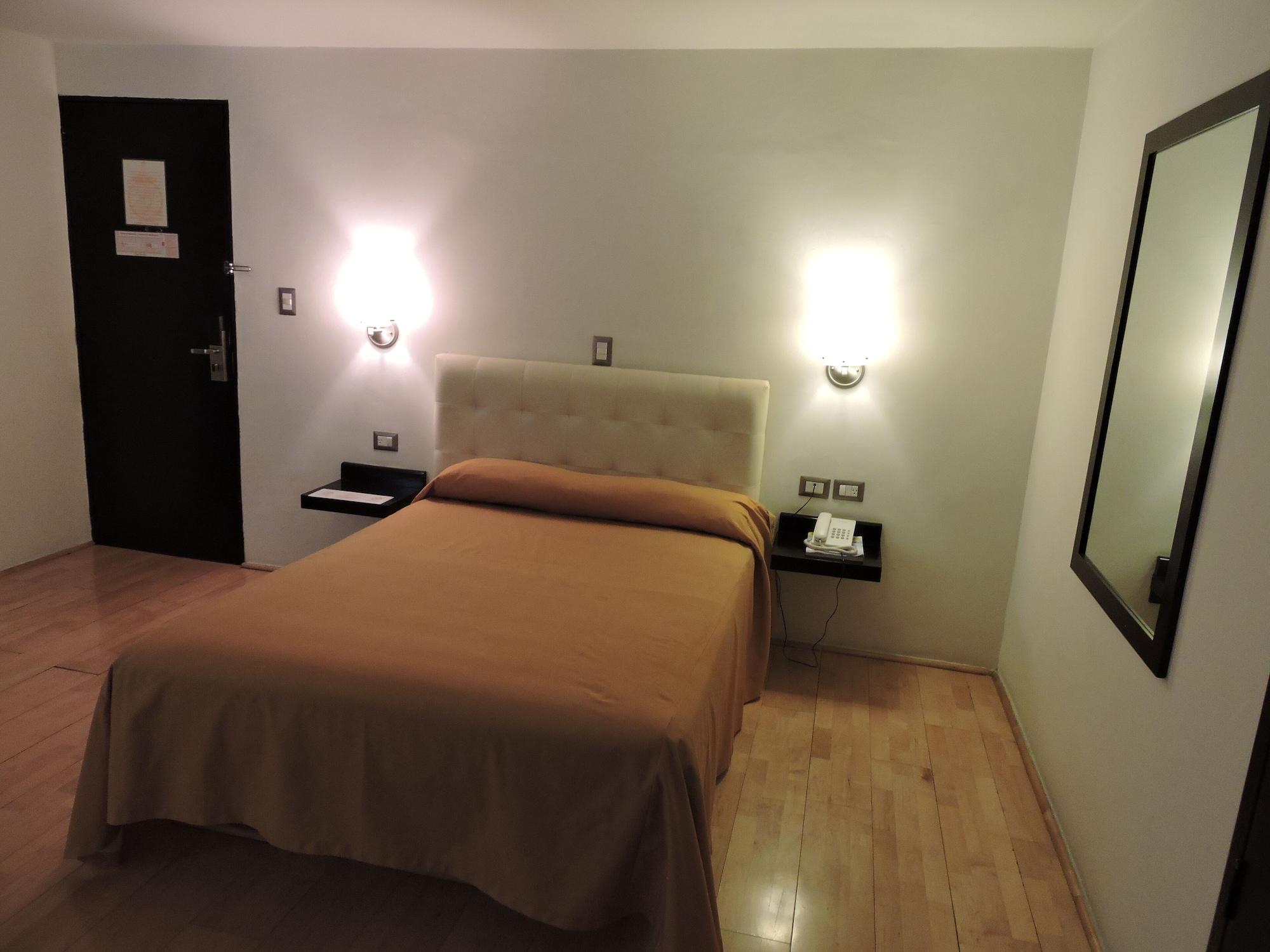 Hotel Granada Puebla Ngoại thất bức ảnh