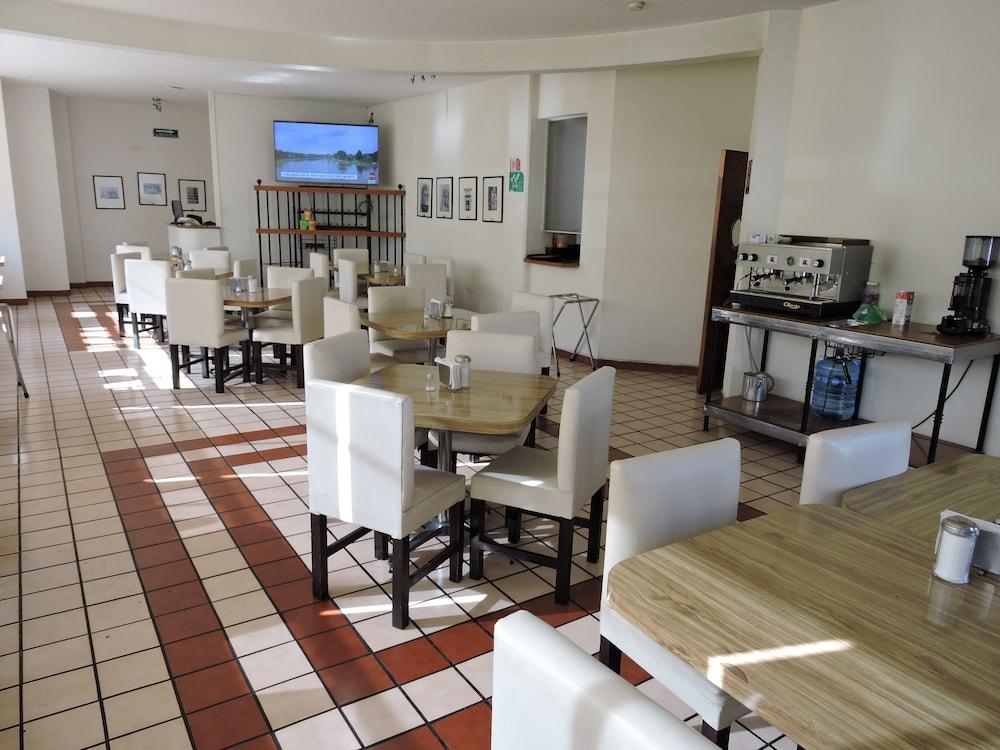 Hotel Granada Puebla Ngoại thất bức ảnh