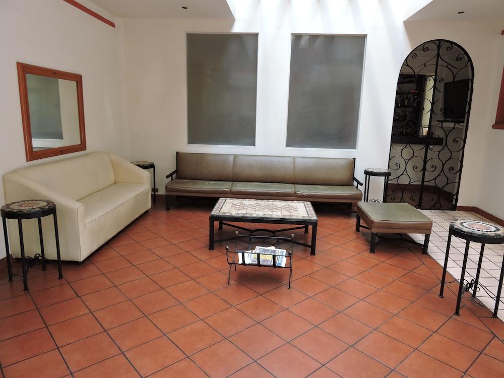 Hotel Granada Puebla Ngoại thất bức ảnh
