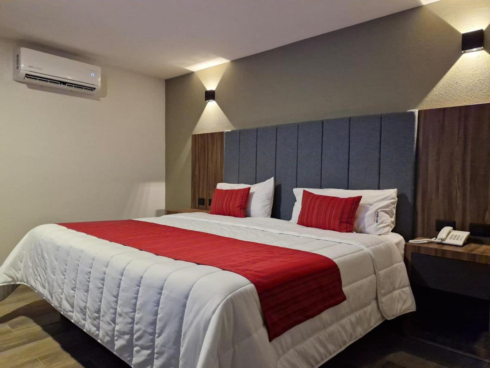 Hotel Granada Puebla Ngoại thất bức ảnh